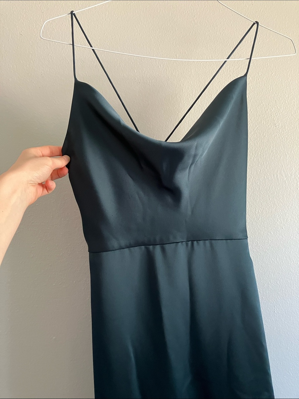 {DESSY COLLECTION by VIVIAN DIAMOND} Formal Dress Evergreen size 4R